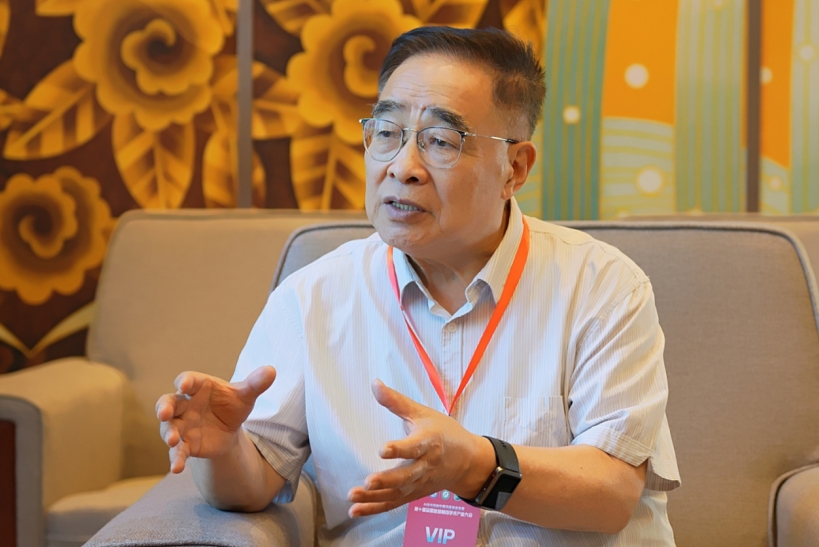2025-2030医药数智化转型怎么干?突破“为转而转”困局